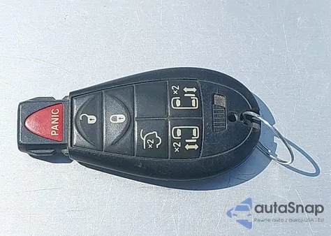 2012 Chrysler Town & Country Touring z USA, uszkodzony, nr VIN 2C4RC1BG4CR307356